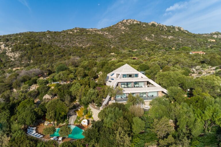 Waterfront Villa Prisma