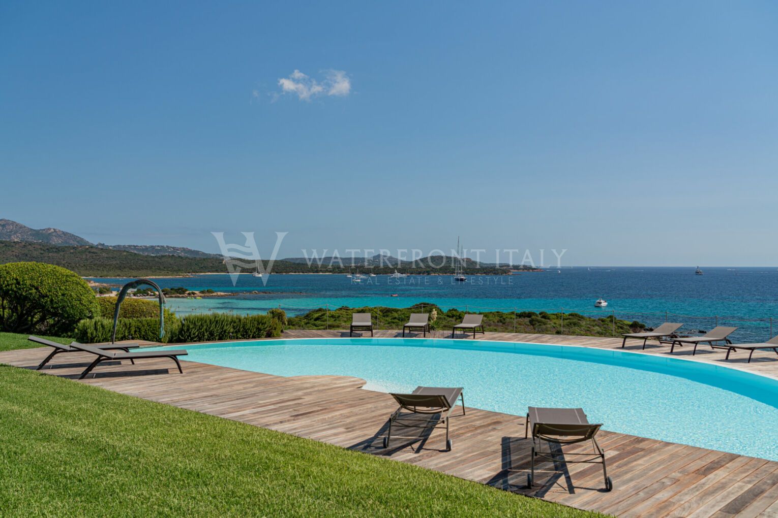 Villa Perla Waterfront Italy