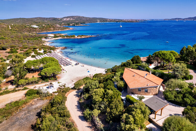 Beachfront Villa Aria